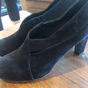 Eileen Fisher Suede Heels